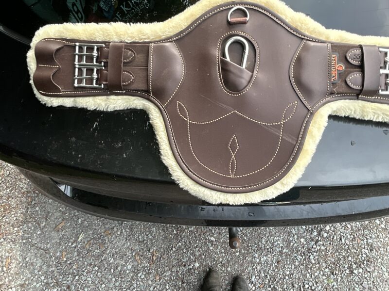 Kentucky Stud girth