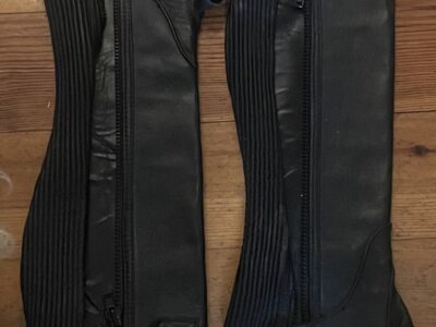 XL men’s black chaps