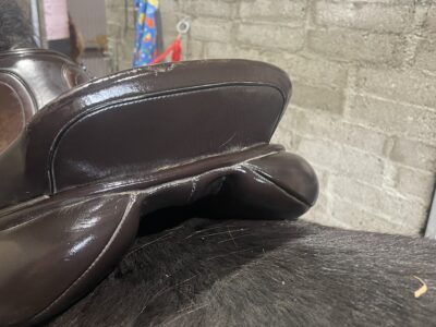 17.5 wide Albion saddle in great condition